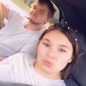 Meet your Posher, Hunter